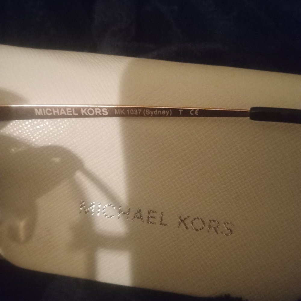 Michael Kors Women's Sunglasses - Picture 4 of 5